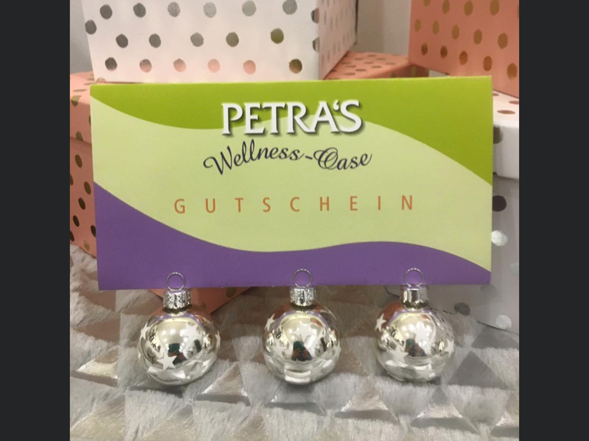 Schon jetzt an Weihnachten denken und einen Gutschein verschenken Wir beraten Sie gerne